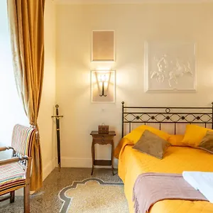 4* Bed and breakfast Capital